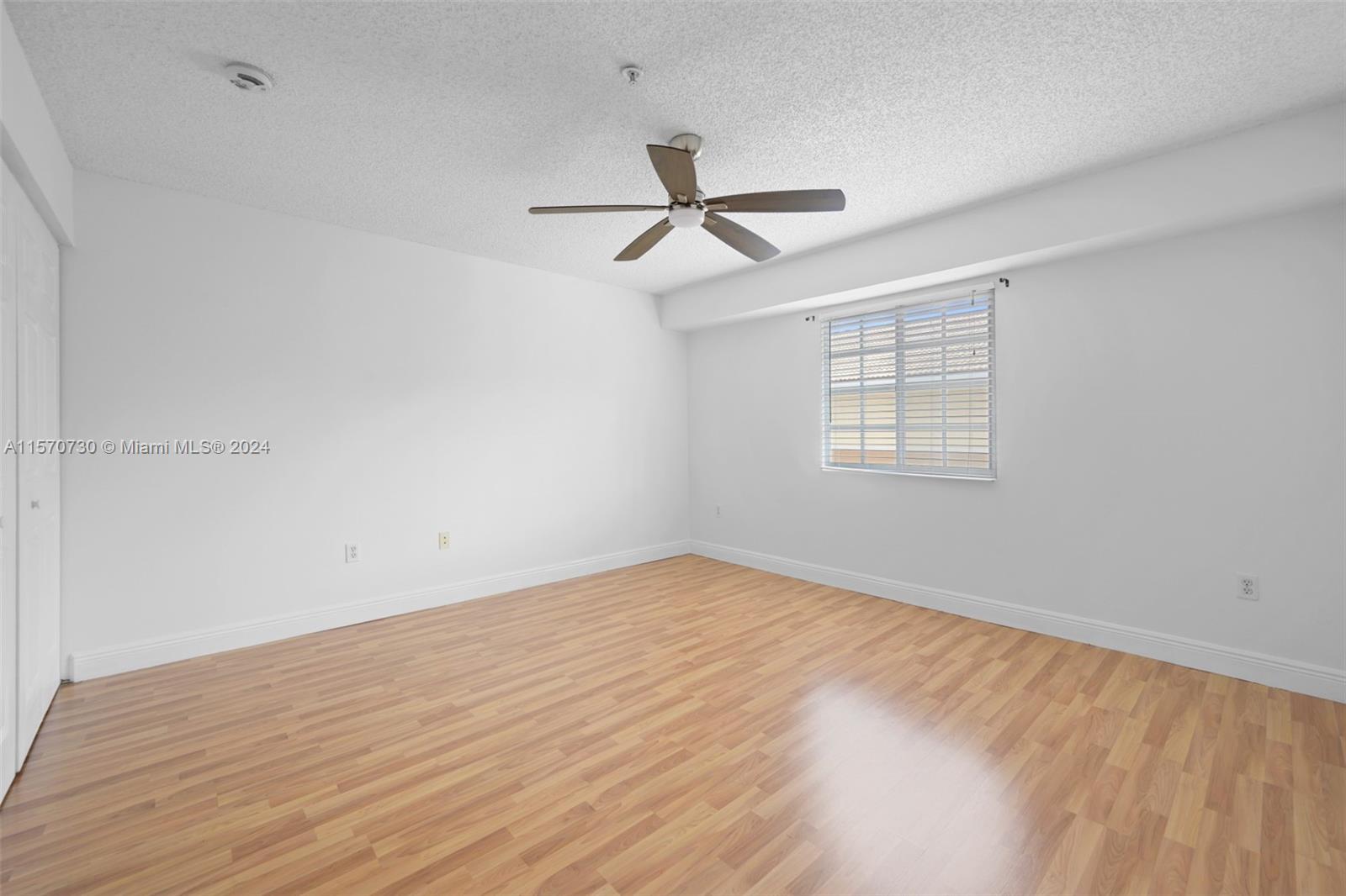 2871 NE 185th St 202, Aventura, Florida 33180, 1 Bedroom Bedrooms, ,1 BathroomBathrooms,Residentiallease,For Rent,2871 NE 185th St 202,A11570730