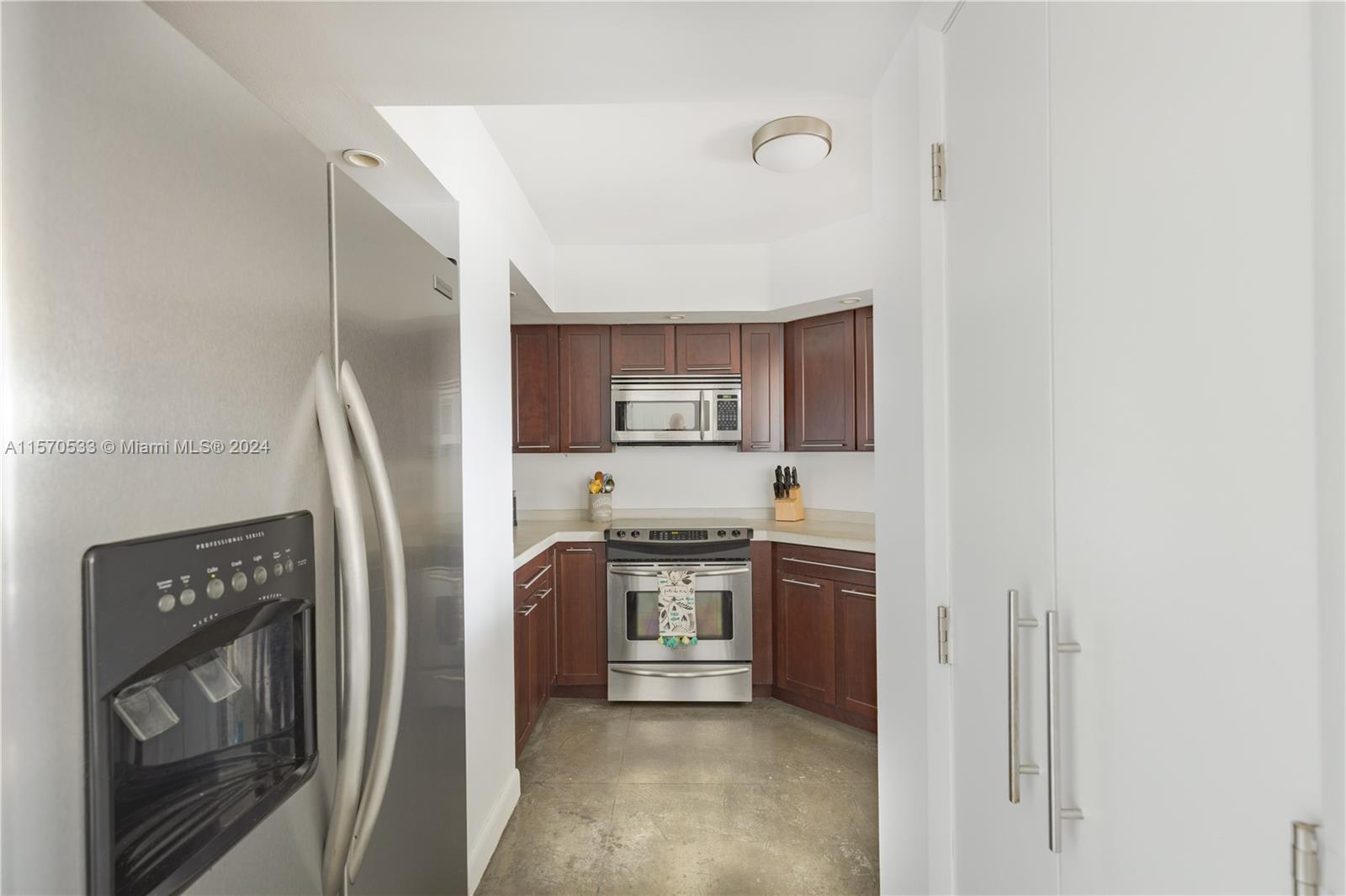 1900 Sunset Harbour Dr 703, Miami Beach, Florida 33139, 2 Bedrooms Bedrooms, ,2 BathroomsBathrooms,Residentiallease,For Rent,1900 Sunset Harbour Dr 703,A11570533