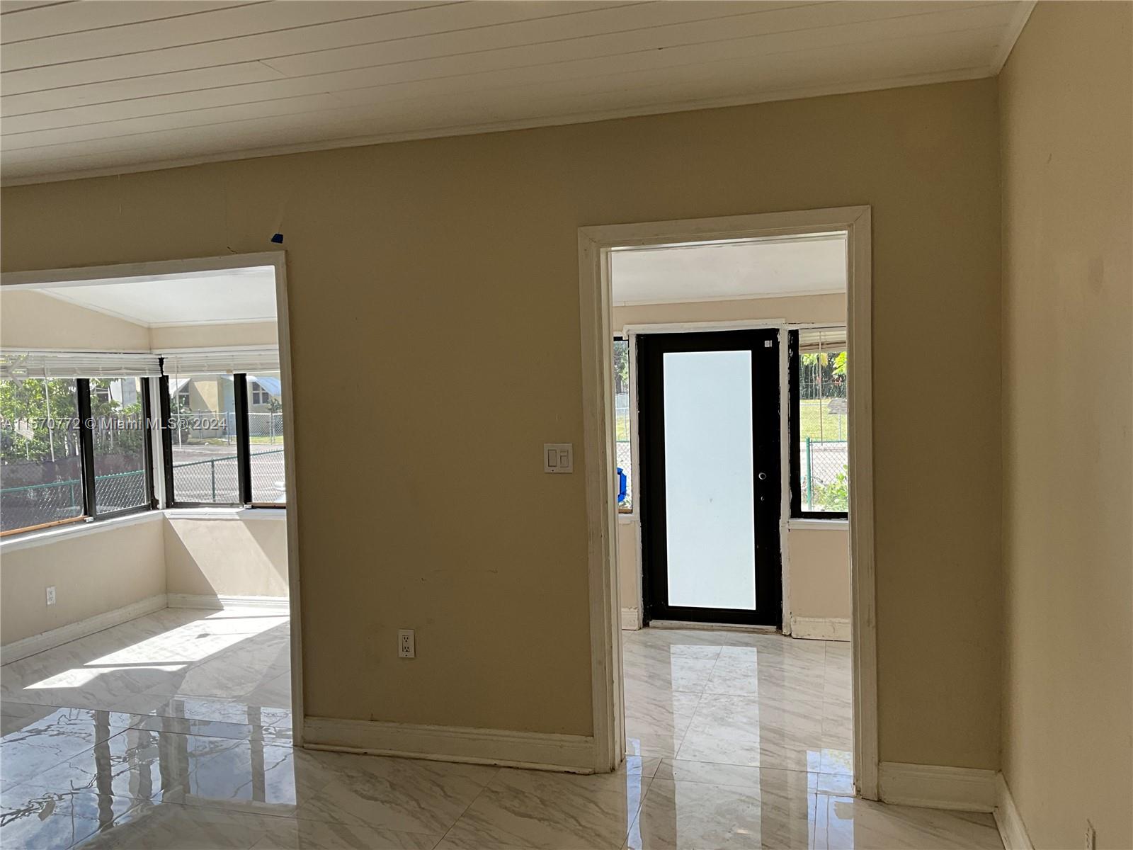 418 NW 48th St 1, Miami, Florida 33127, 5 Bedrooms Bedrooms, ,2 BathroomsBathrooms,Residentiallease,For Rent,418 NW 48th St 1,A11570772