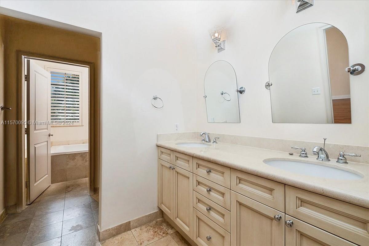 1109 Campo Sano Ave, Coral Gables, Florida 33146, 3 Bedrooms Bedrooms, ,2 BathroomsBathrooms,Residentiallease,For Rent,1109 Campo Sano Ave,A11570095