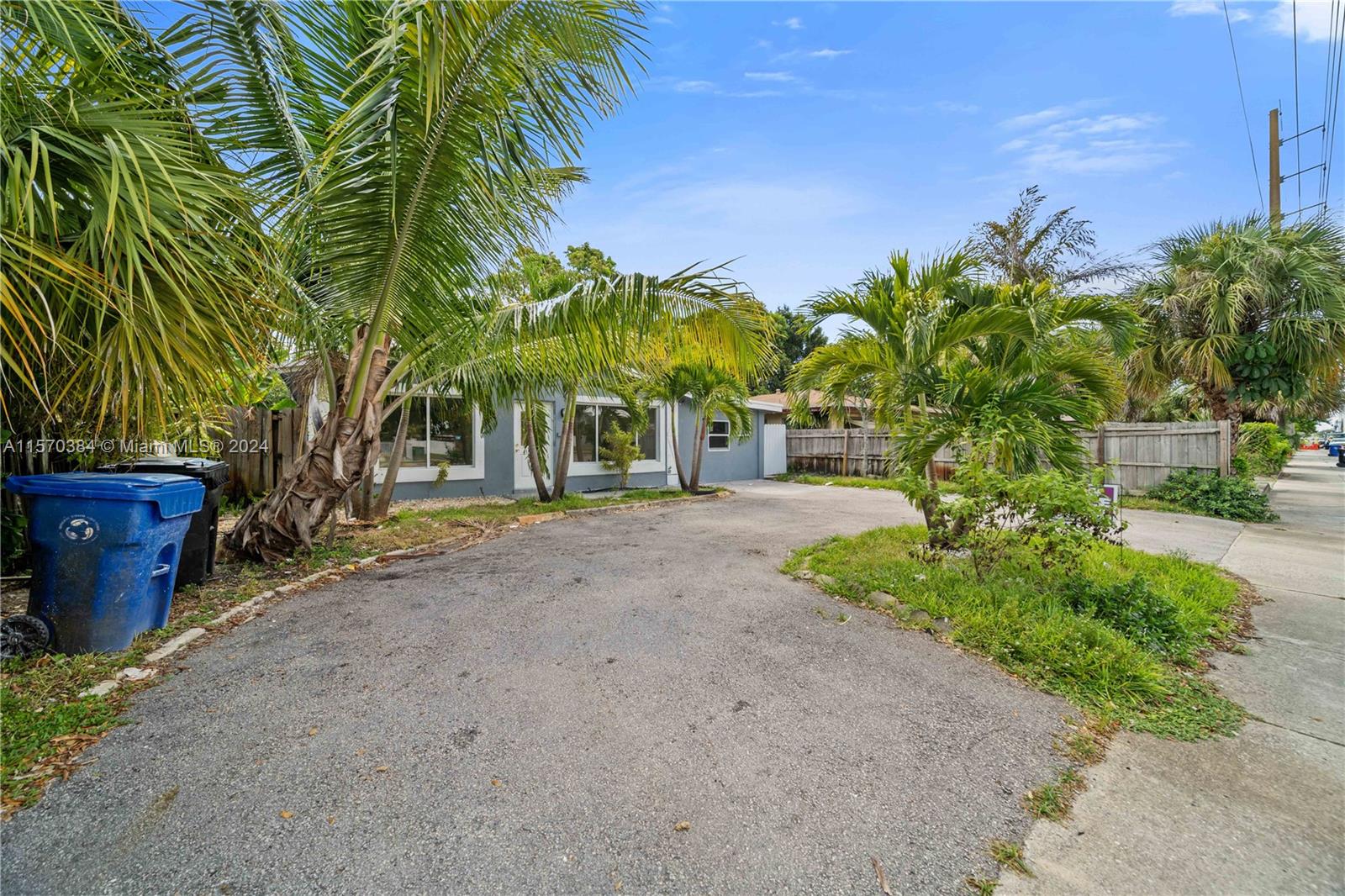 1636 NW 9th Ave  For Sale A11570384, FL