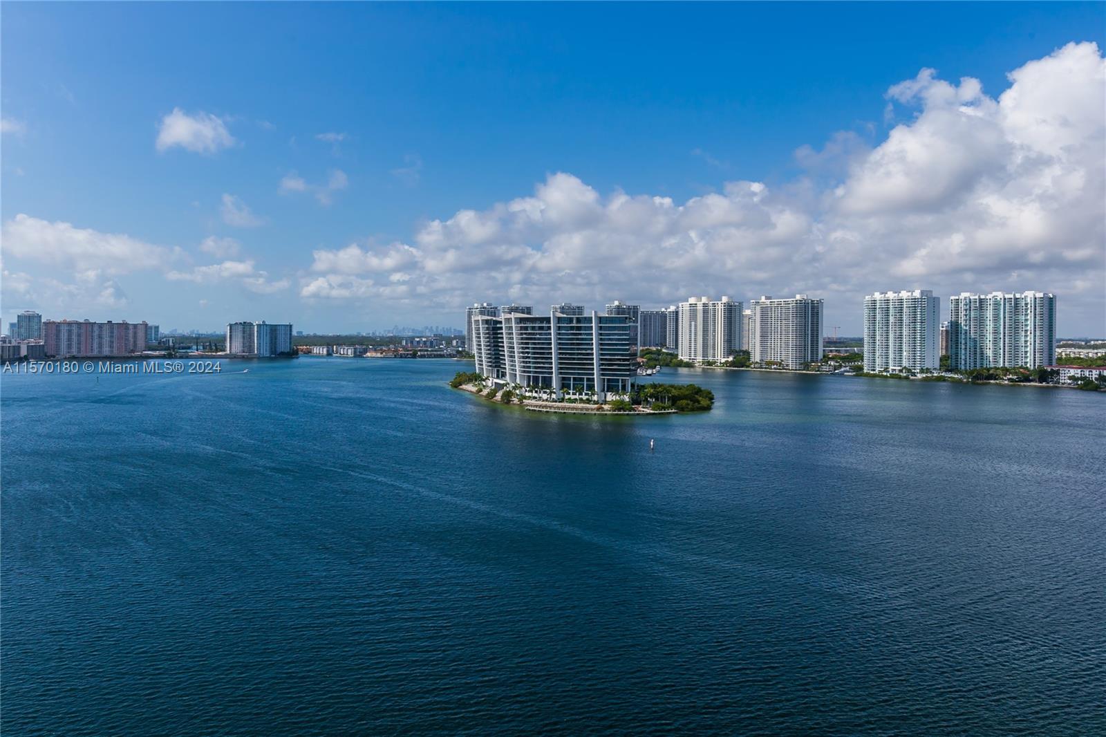 19101 Mystic Pointe Dr 1902, Aventura, Florida 33180, 2 Bedrooms Bedrooms, ,2 BathroomsBathrooms,Residentiallease,For Rent,19101 Mystic Pointe Dr 1902,A11570180