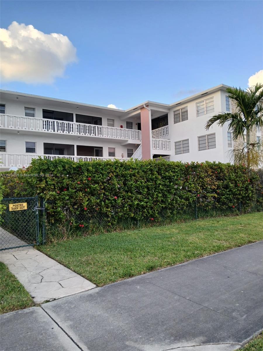 721 Atlantic Shores Blvd 311, Hallandale Beach, Florida 33009, 2 Bedrooms Bedrooms, ,2 BathroomsBathrooms,Residential,For Sale,721 Atlantic Shores Blvd 311,A11570820