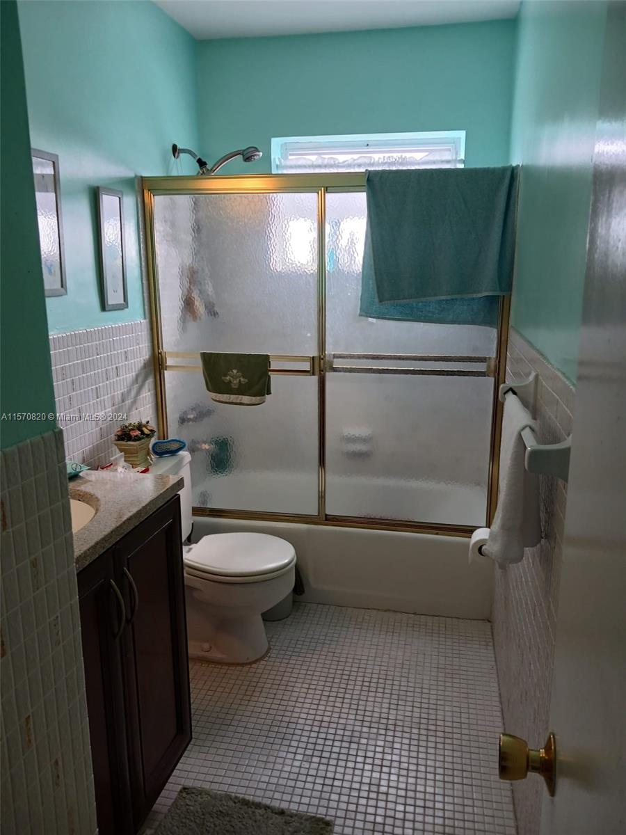 721 Atlantic Shores Blvd 311, Hallandale Beach, Florida 33009, 2 Bedrooms Bedrooms, ,2 BathroomsBathrooms,Residential,For Sale,721 Atlantic Shores Blvd 311,A11570820