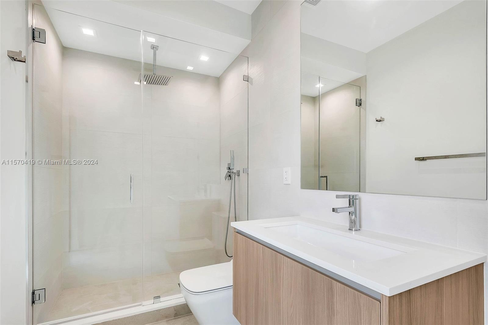 1777 SW 22nd Ter, Miami, Florida 33145, 4 Bedrooms Bedrooms, ,5 BathroomsBathrooms,Residential,For Sale,1777 SW 22nd Ter,A11570419
