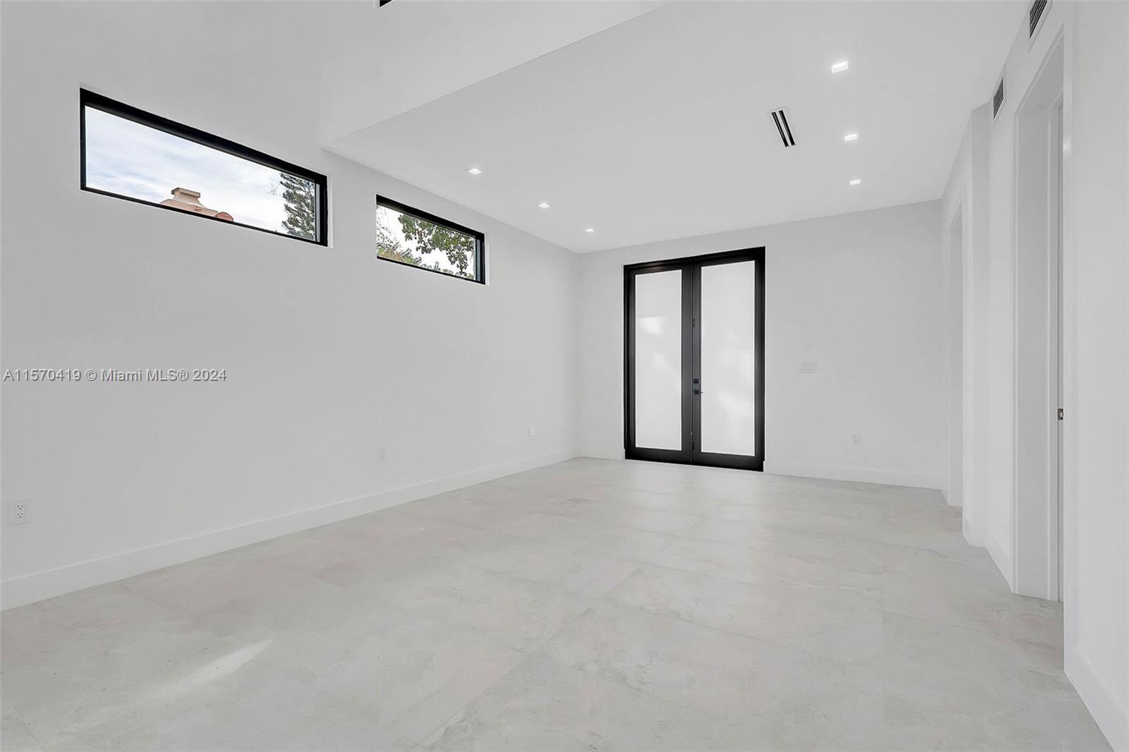 1777 SW 22nd Ter, Miami, Florida 33145, 4 Bedrooms Bedrooms, ,5 BathroomsBathrooms,Residential,For Sale,1777 SW 22nd Ter,A11570419