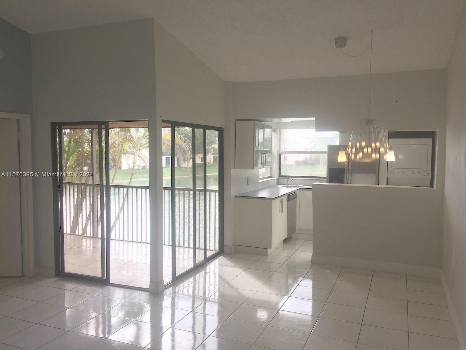 820 N Franklin Ave 820-I, Homestead, Florida 33034, 2 Bedrooms Bedrooms, ,1 BathroomBathrooms,Residential,For Sale,820 N Franklin Ave 820-I,A11570395