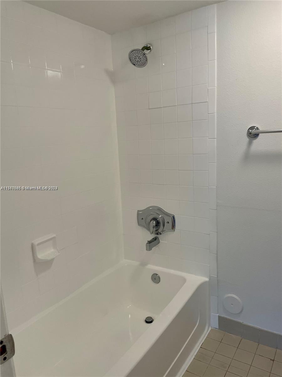 9978 Nob Hill Ln 9978, Sunrise, Florida 33351, 2 Bedrooms Bedrooms, ,2 BathroomsBathrooms,Residentiallease,For Rent,9978 Nob Hill Ln 9978,A11570885