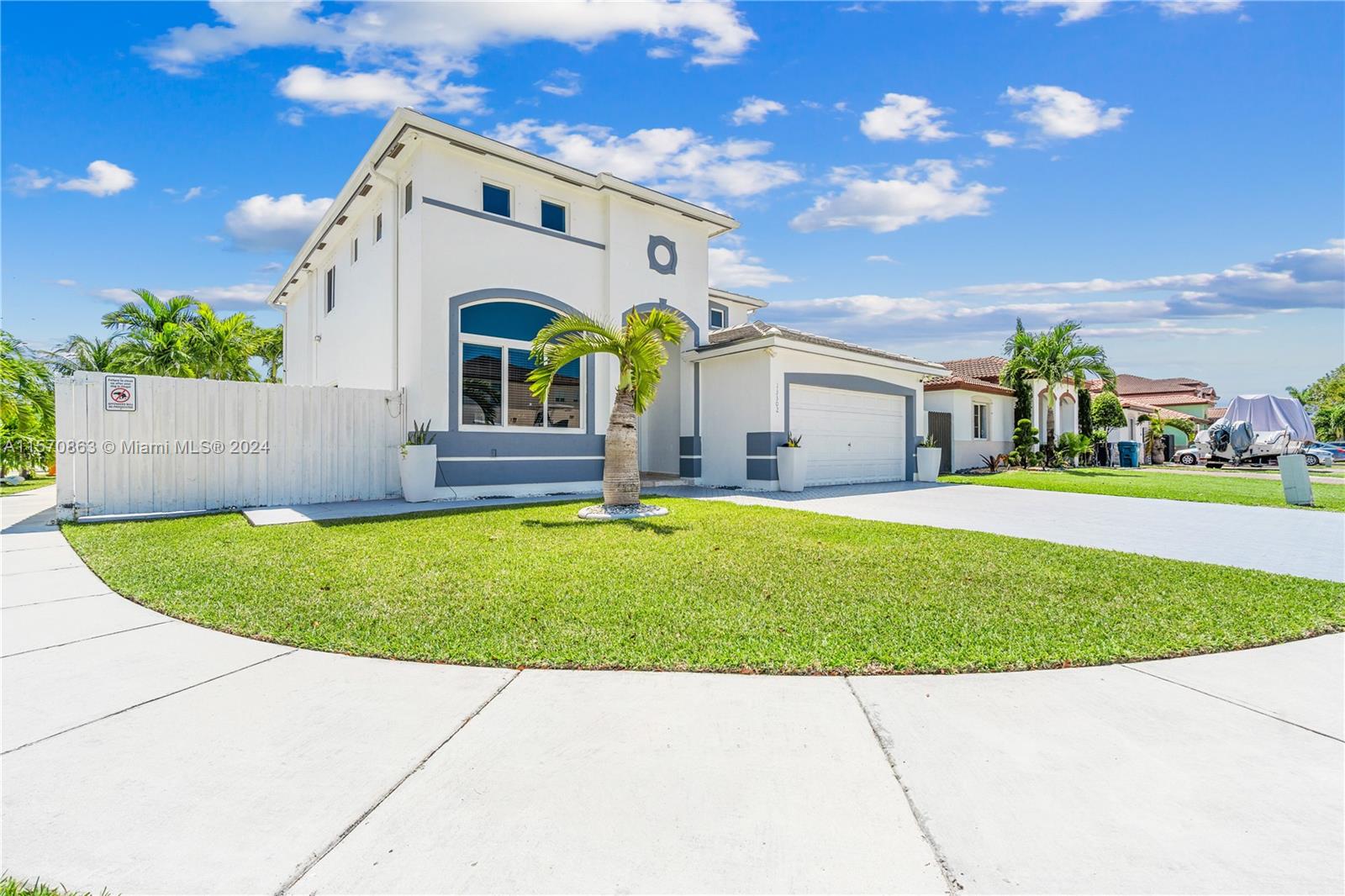 13302 SW 283rd St  For Sale A11570863, FL
