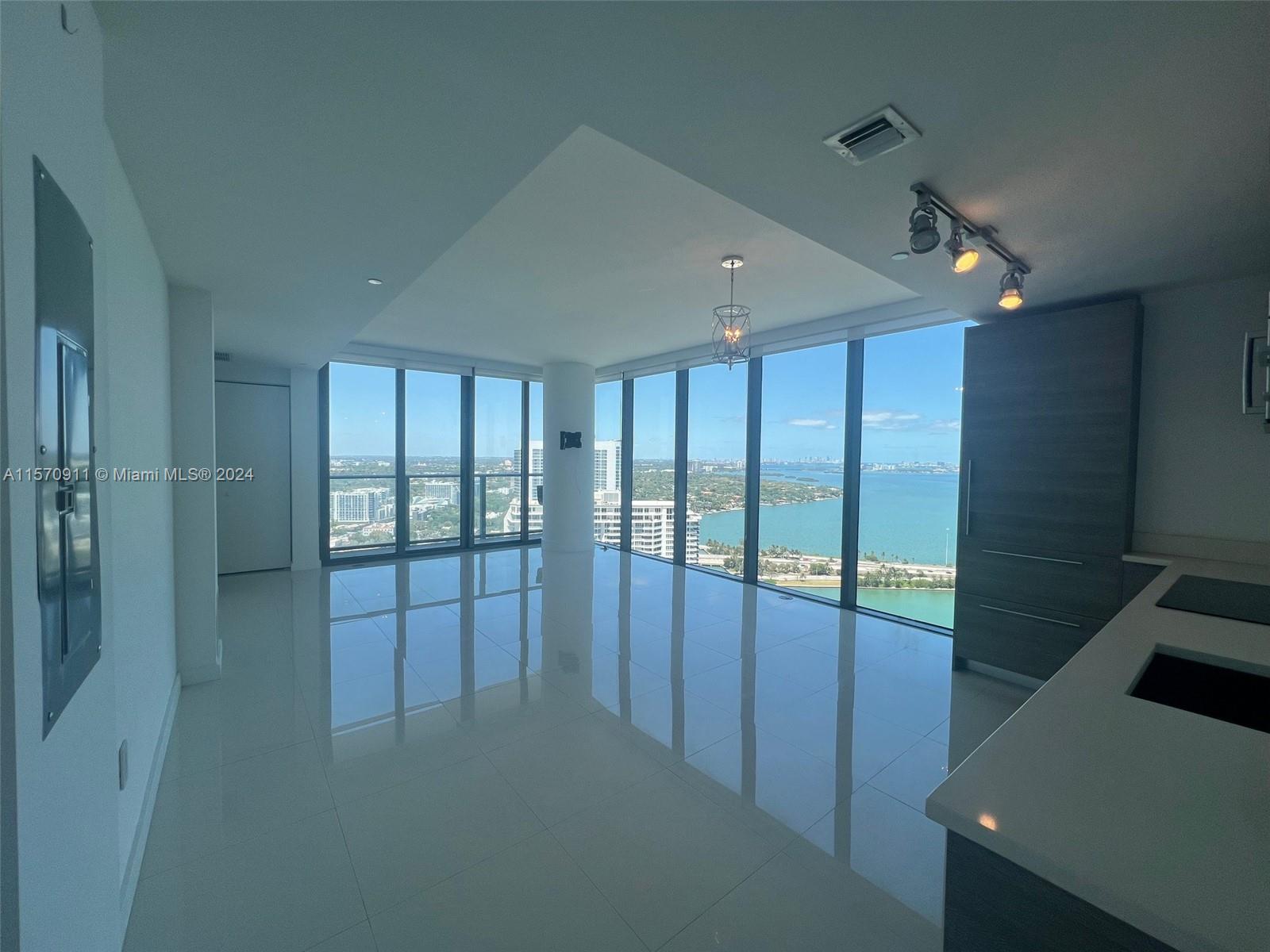 650 NE 32nd St 3508, Miami, Florida 33137, 1 Bedroom Bedrooms, ,1 BathroomBathrooms,Residentiallease,For Rent,650 NE 32nd St 3508,A11570911