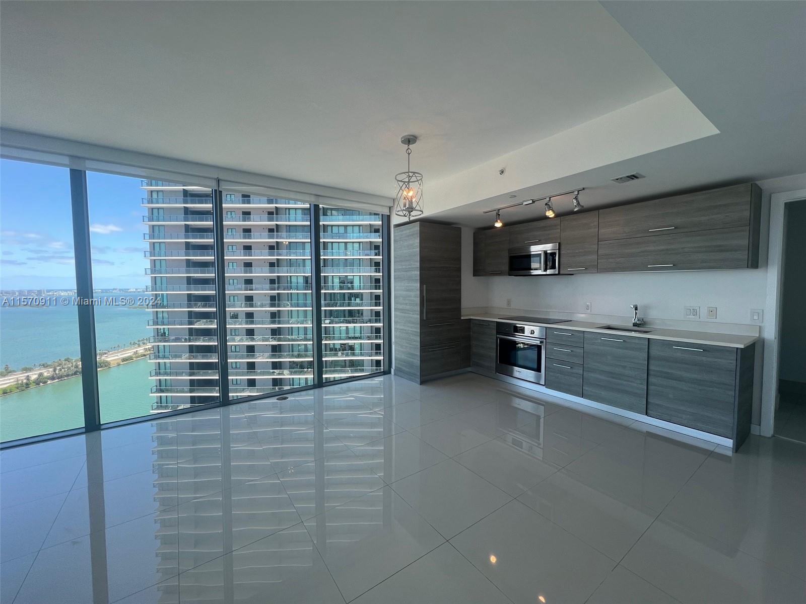 650 NE 32nd St 3508, Miami, Florida 33137, 1 Bedroom Bedrooms, ,1 BathroomBathrooms,Residentiallease,For Rent,650 NE 32nd St 3508,A11570911