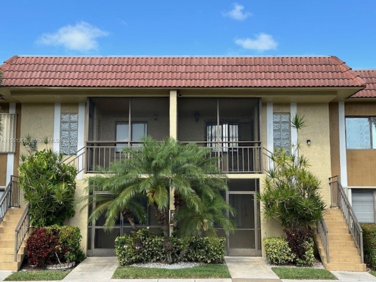 321 Lakeview Dr 103, Weston, Florida 33326, 2 Bedrooms Bedrooms, ,2 BathroomsBathrooms,Residentiallease,For Rent,321 Lakeview Dr 103,A11551350