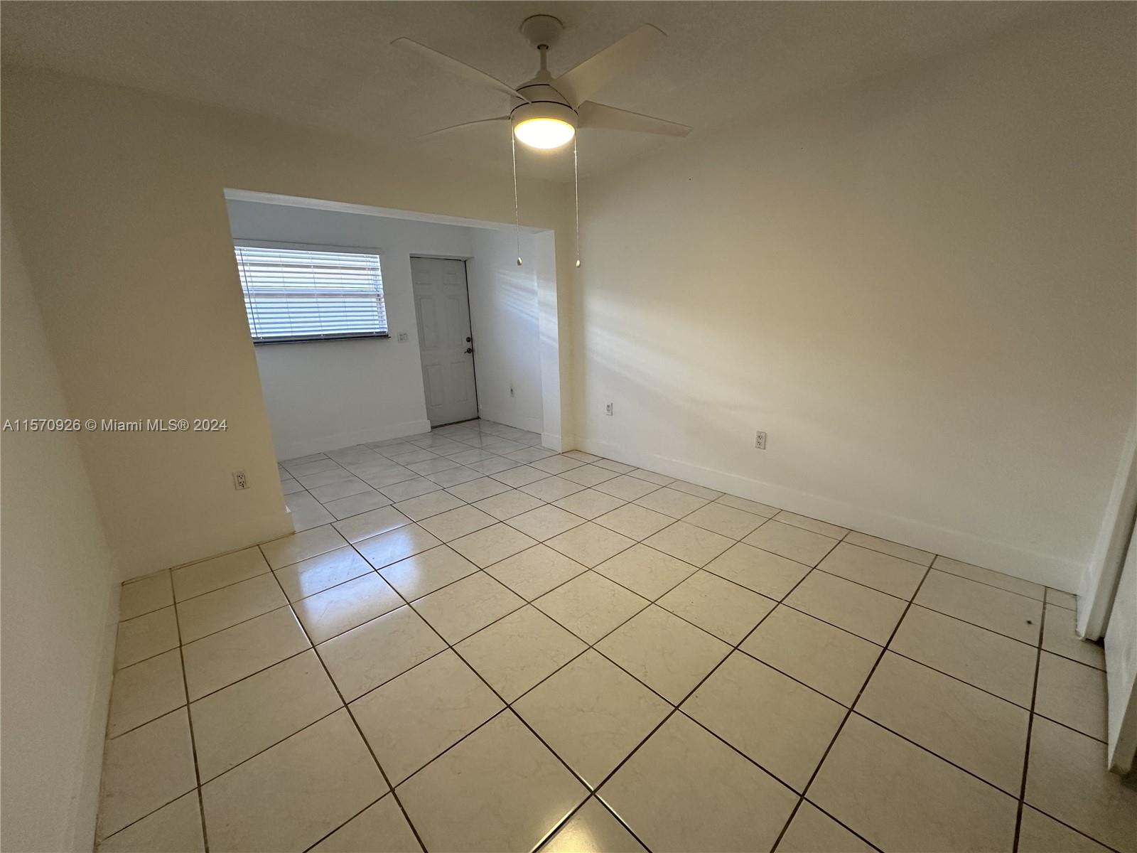 5703 SW 150th Ave 5703, Miami, Florida 33193, 4 Bedrooms Bedrooms, ,3 BathroomsBathrooms,Residentiallease,For Rent,5703 SW 150th Ave 5703,A11570926