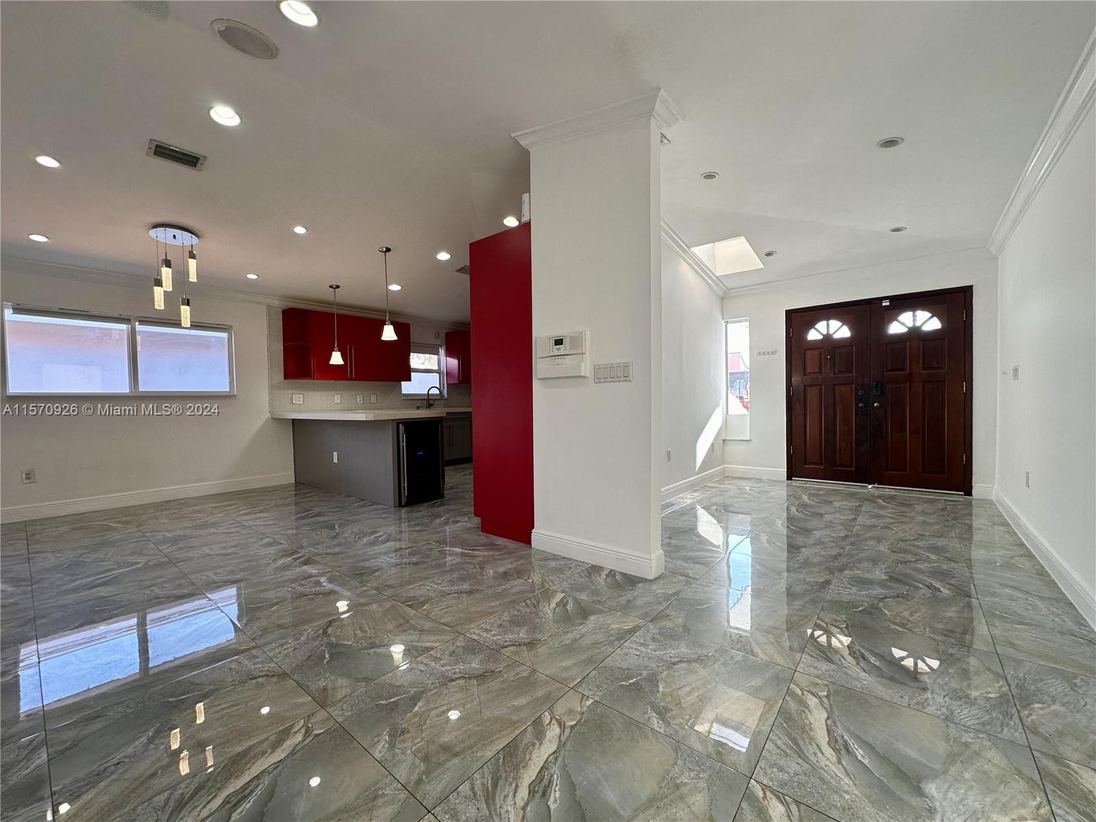5703 SW 150th Ave 5703, Miami, Florida 33193, 4 Bedrooms Bedrooms, ,3 BathroomsBathrooms,Residentiallease,For Rent,5703 SW 150th Ave 5703,A11570926