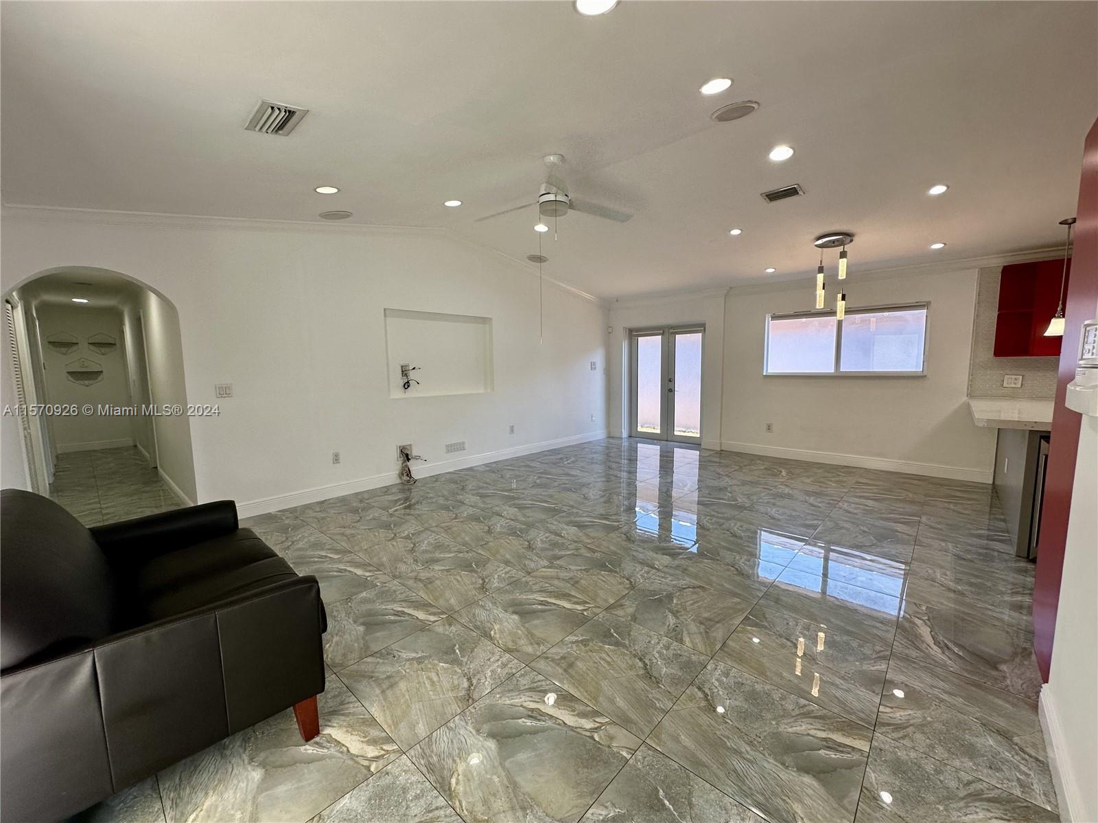 5703 SW 150th Ave 5703, Miami, Florida 33193, 4 Bedrooms Bedrooms, ,3 BathroomsBathrooms,Residentiallease,For Rent,5703 SW 150th Ave 5703,A11570926