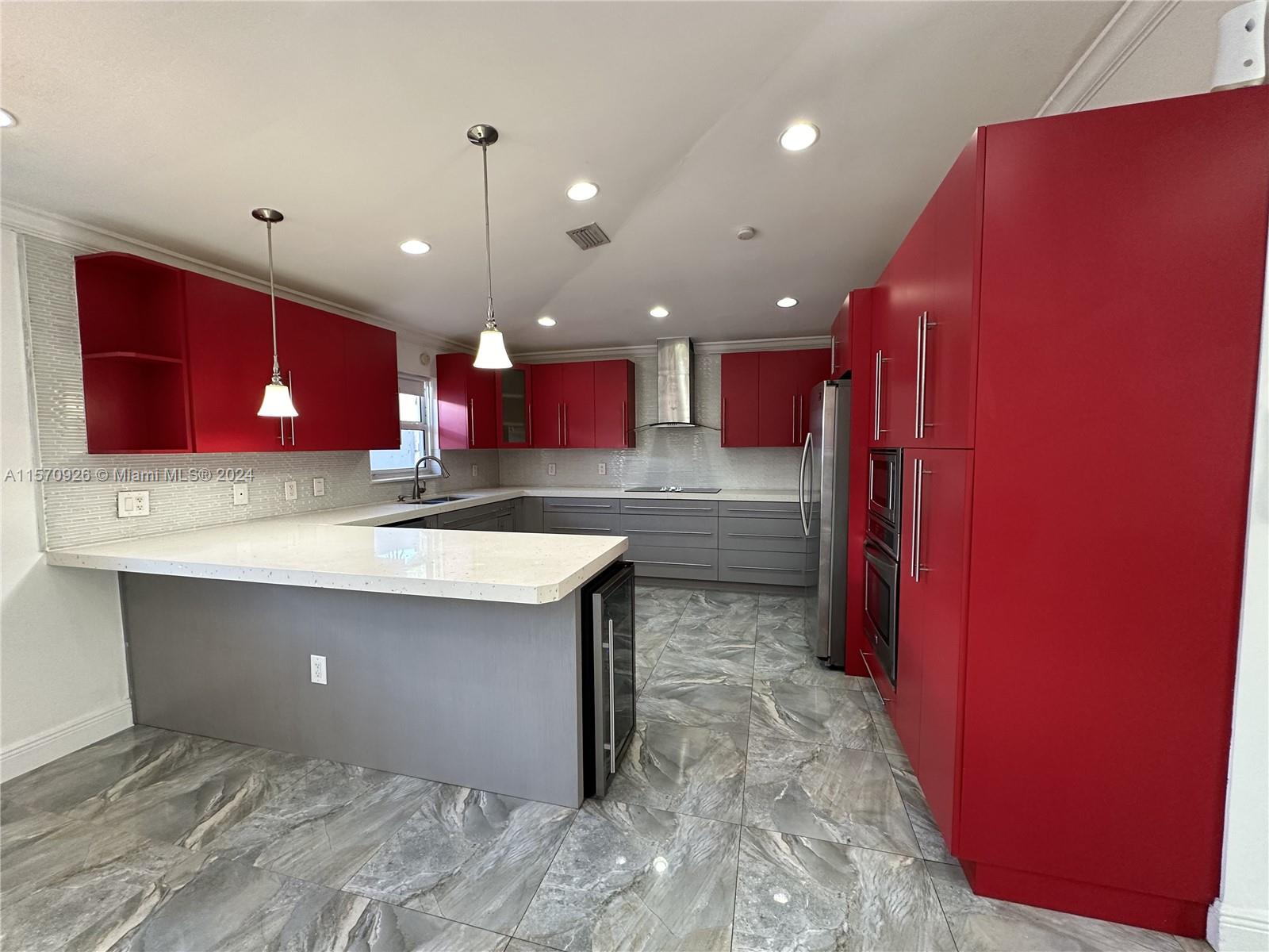 5703 SW 150th Ave 5703, Miami, Florida 33193, 4 Bedrooms Bedrooms, ,3 BathroomsBathrooms,Residentiallease,For Rent,5703 SW 150th Ave 5703,A11570926