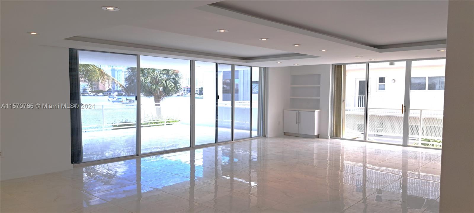 468 Golden Isles Dr 202, Hallandale Beach, Florida 33009, 3 Bedrooms Bedrooms, ,2 BathroomsBathrooms,Residentiallease,For Rent,468 Golden Isles Dr 202,A11570766