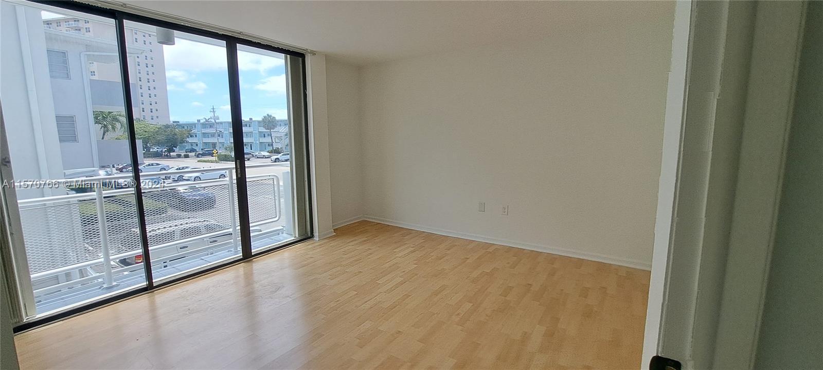 468 Golden Isles Dr 202, Hallandale Beach, Florida 33009, 3 Bedrooms Bedrooms, ,2 BathroomsBathrooms,Residentiallease,For Rent,468 Golden Isles Dr 202,A11570766