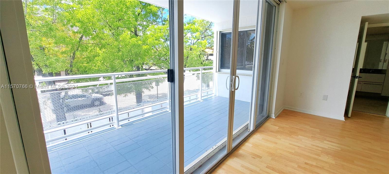 468 Golden Isles Dr 202, Hallandale Beach, Florida 33009, 3 Bedrooms Bedrooms, ,2 BathroomsBathrooms,Residentiallease,For Rent,468 Golden Isles Dr 202,A11570766