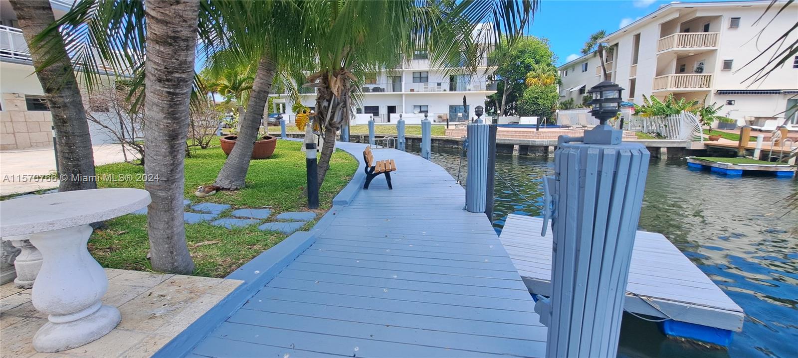468 Golden Isles Dr 202, Hallandale Beach, Florida 33009, 3 Bedrooms Bedrooms, ,2 BathroomsBathrooms,Residentiallease,For Rent,468 Golden Isles Dr 202,A11570766