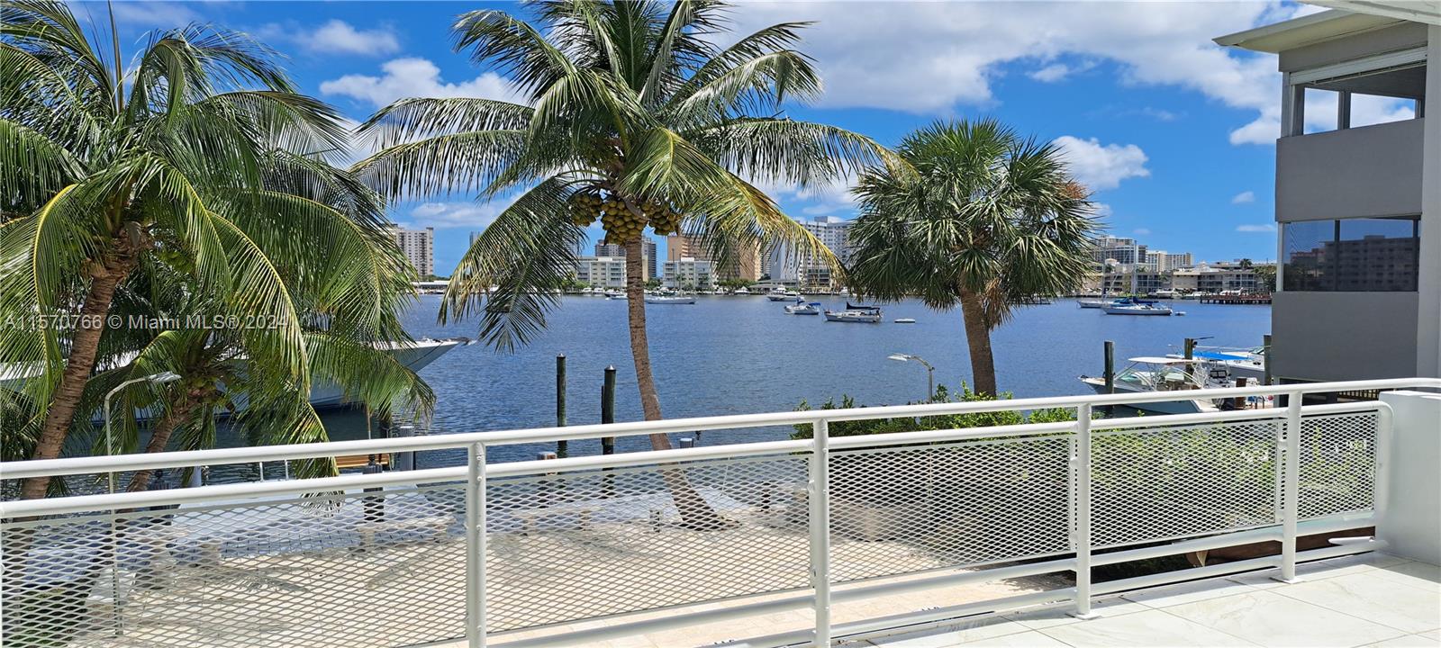 468 Golden Isles Dr 202, Hallandale Beach, Florida 33009, 3 Bedrooms Bedrooms, ,2 BathroomsBathrooms,Residentiallease,For Rent,468 Golden Isles Dr 202,A11570766