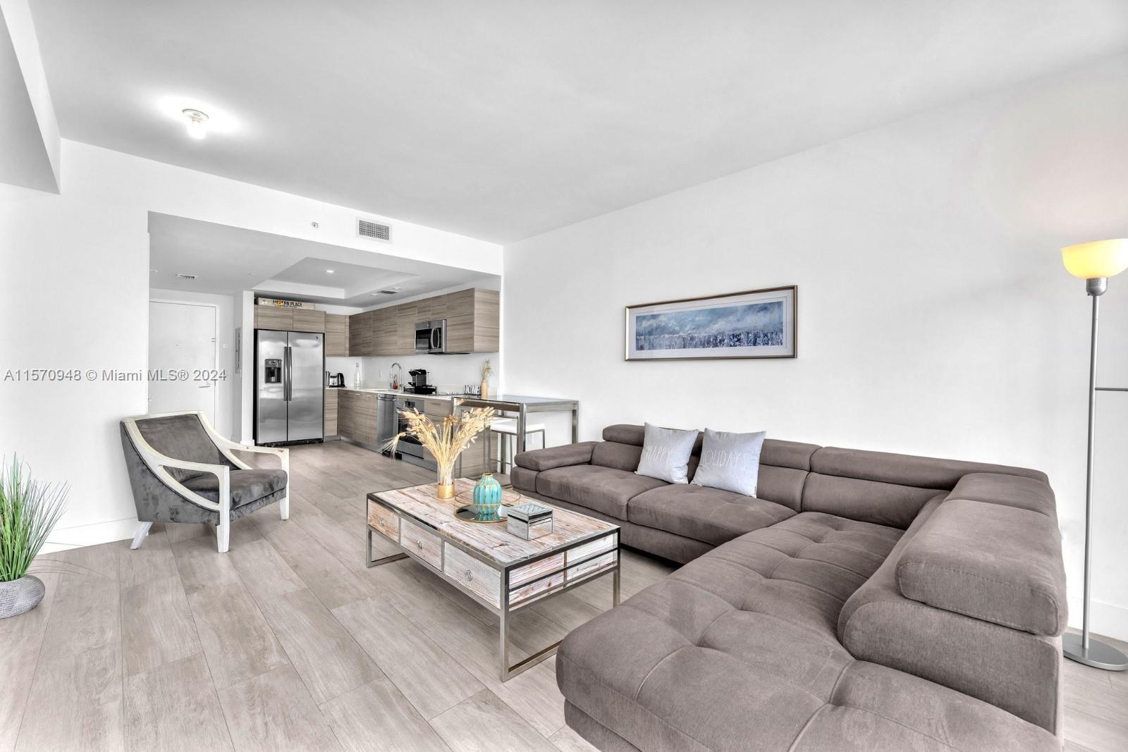Miami, Florida 33137, 2 Bedrooms Bedrooms, ,2 BathroomsBathrooms,Residentiallease,For Rent,A11570948