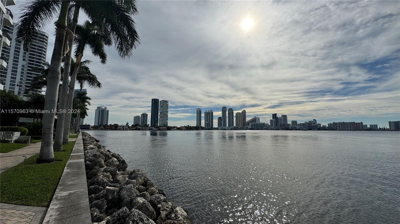 3600 Mystic Pointe Dr PH1, Aventura, Florida 33180, 2 Bedrooms Bedrooms, ,2 BathroomsBathrooms,Residentiallease,For Rent,3600 Mystic Pointe Dr PH1,A11570963