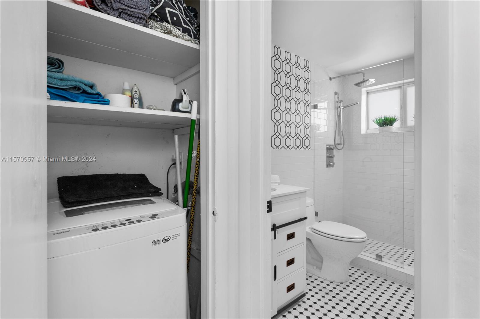 641 Espanola Way 24, Miami Beach, Florida 33139, ,1 BathroomBathrooms,Residentiallease,For Rent,641 Espanola Way 24,A11570957
