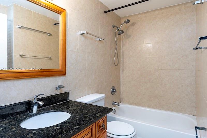 7218 Southgate Blvd 7218, Tamarac, Florida 33321, 1 Bedroom Bedrooms, ,1 BathroomBathrooms,Residentiallease,For Rent,7218 Southgate Blvd 7218,A11570993