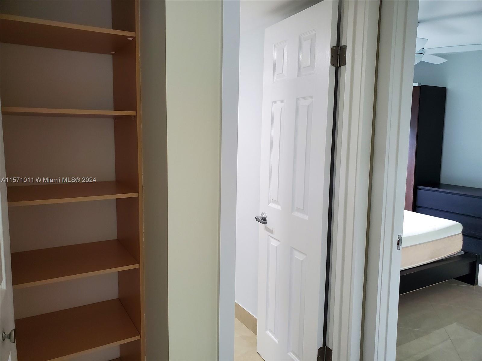 1301 NE 7th St 318, Hallandale Beach, Florida 33009, 3 Bedrooms Bedrooms, ,2 BathroomsBathrooms,Residentiallease,For Rent,1301 NE 7th St 318,A11571011