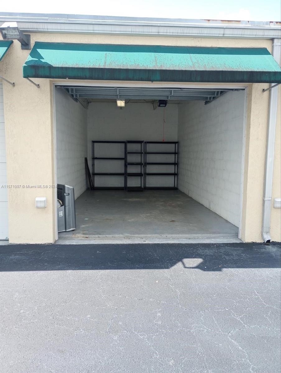 4233 NE 12th Ter 15, Oakland Park, Florida 33334, ,Commerciallease,For Rent,4233 NE 12th Ter 15,A11571007