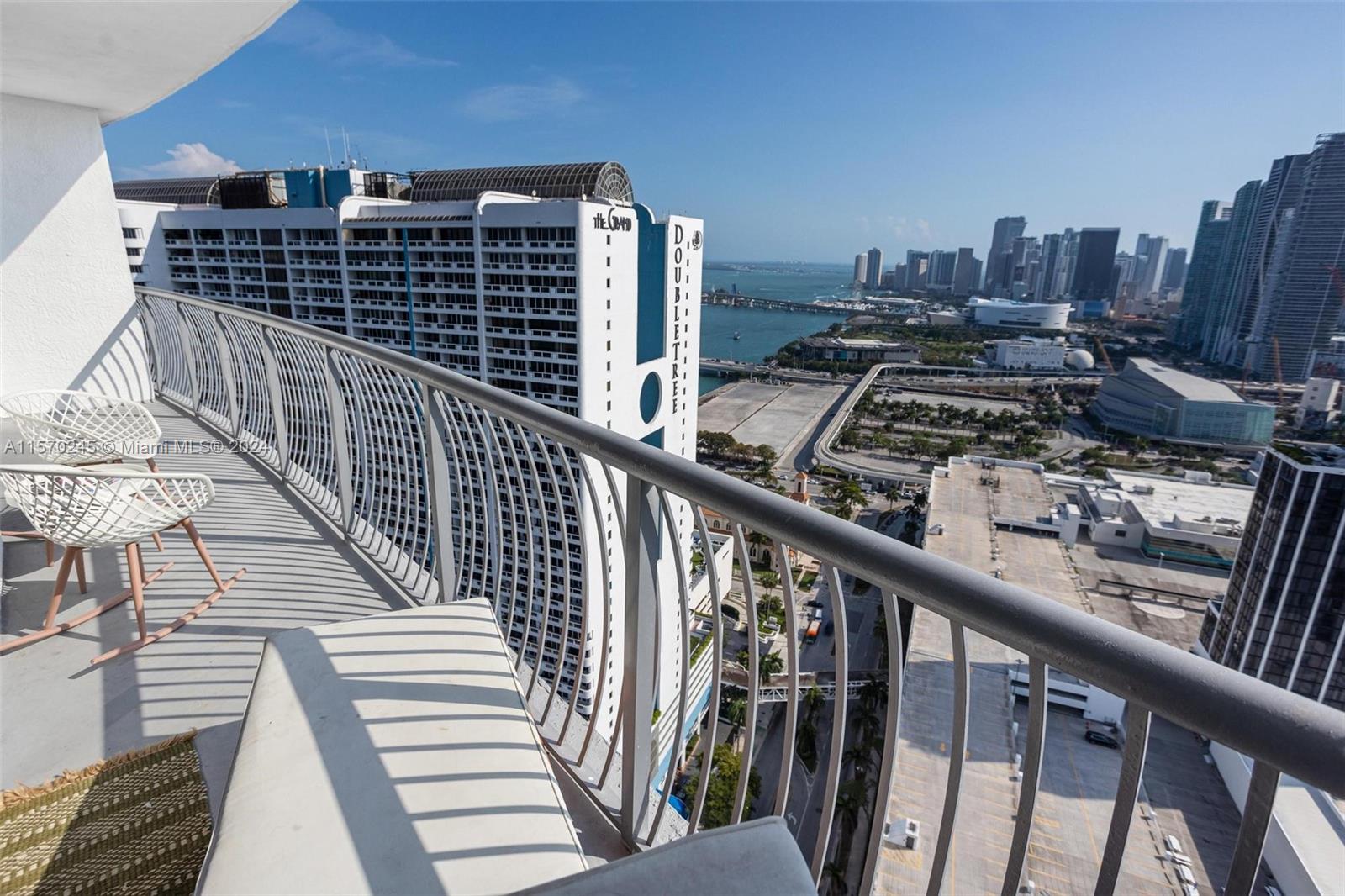 1750 N Bayshore Dr 3812, Miami, Florida 33132, 1 Bedroom Bedrooms, ,1 BathroomBathrooms,Residentiallease,For Rent,1750 N Bayshore Dr 3812,A11570245