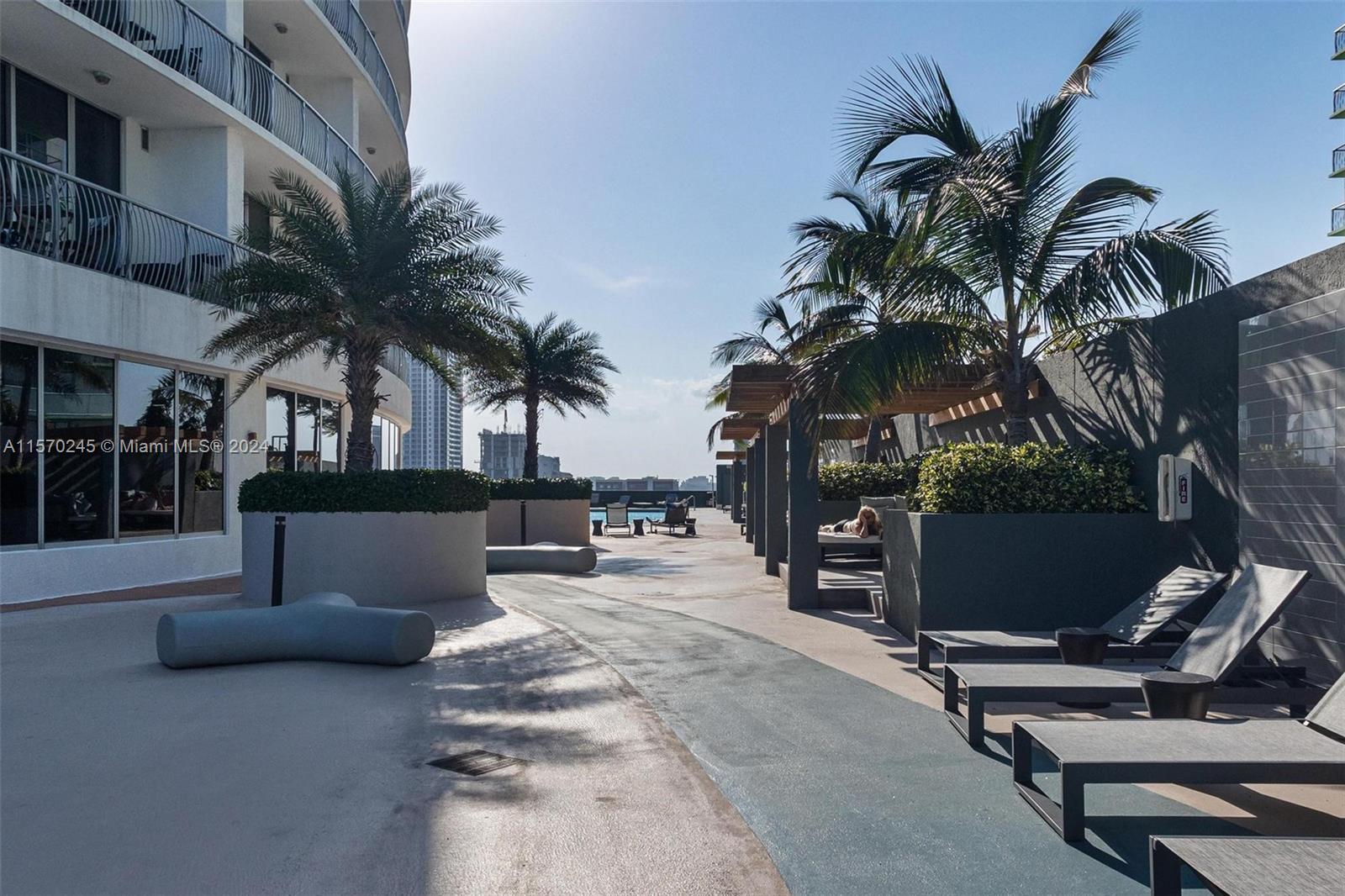 1750 N Bayshore Dr 3812, Miami, Florida 33132, 1 Bedroom Bedrooms, ,1 BathroomBathrooms,Residentiallease,For Rent,1750 N Bayshore Dr 3812,A11570245