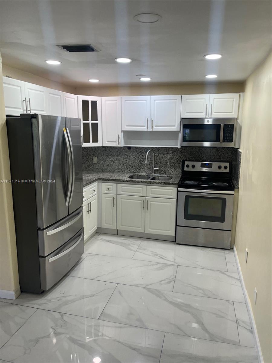 15171 NE 8th Ave A, Miami, Florida 33162, 3 Bedrooms Bedrooms, ,2 BathroomsBathrooms,Residentiallease,For Rent,15171 NE 8th Ave A,A11571014