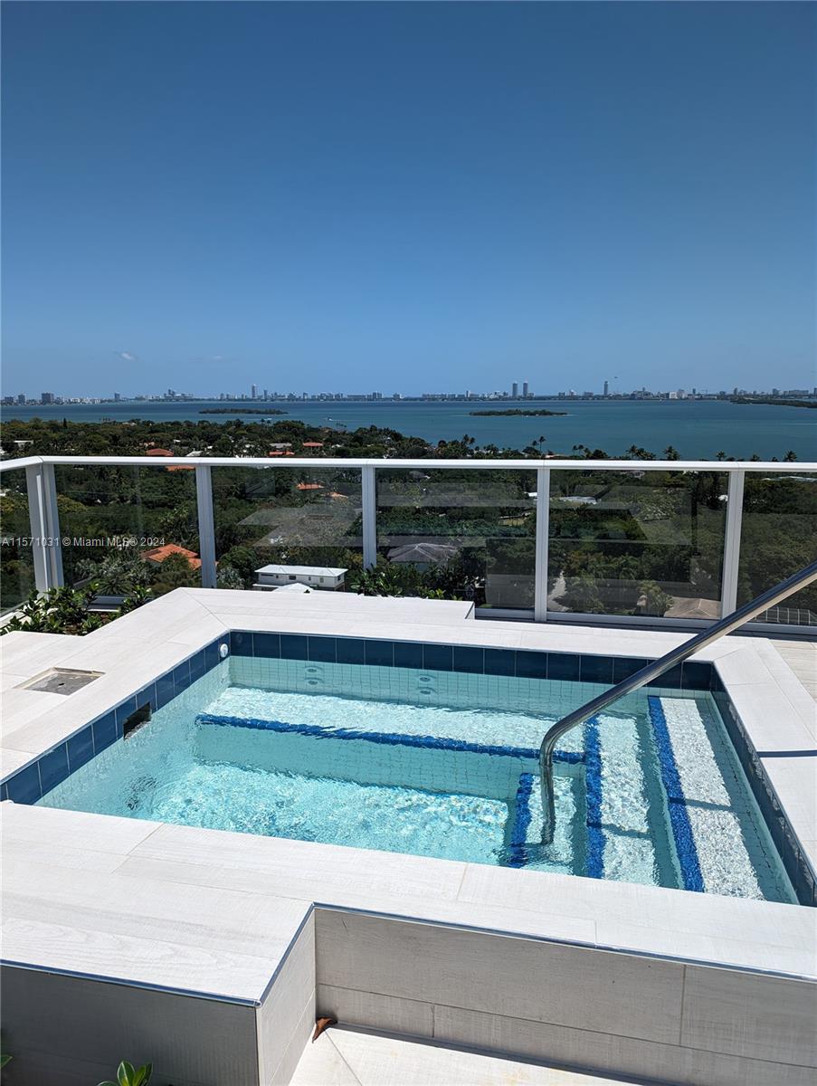 4250 Biscayne Blvd 805, Miami, Florida 33137, 1 Bedroom Bedrooms, ,1 BathroomBathrooms,Residentiallease,For Rent,4250 Biscayne Blvd 805,A11571031