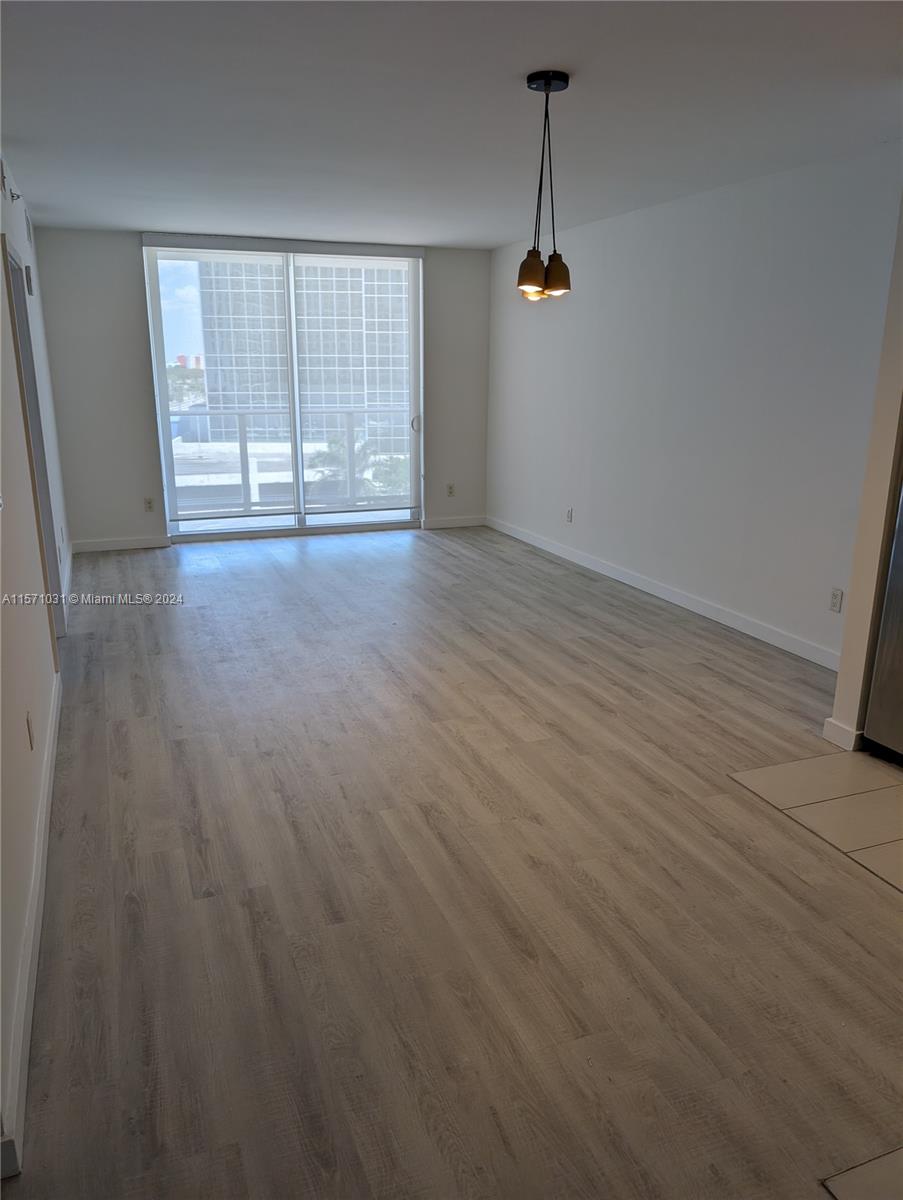 4250 Biscayne Blvd 805, Miami, Florida 33137, 1 Bedroom Bedrooms, ,1 BathroomBathrooms,Residentiallease,For Rent,4250 Biscayne Blvd 805,A11571031