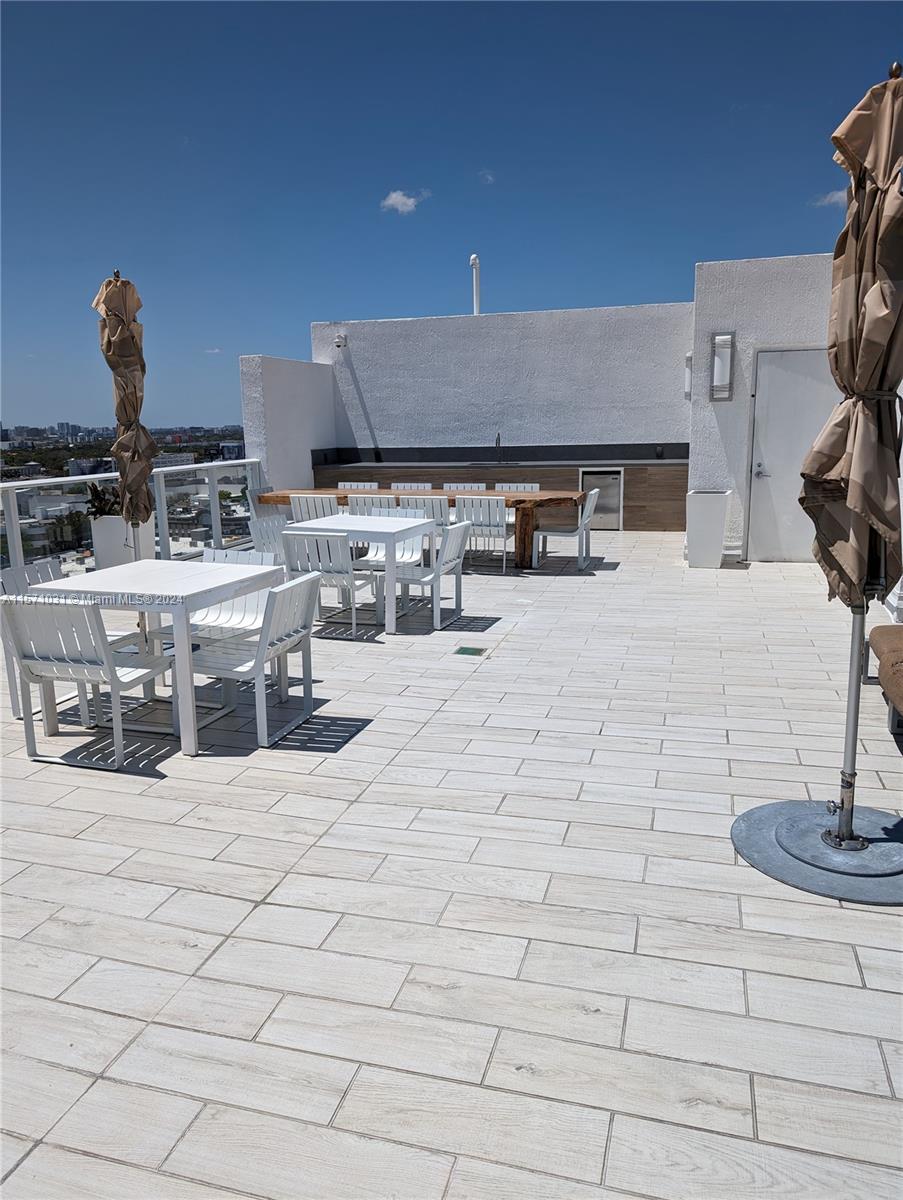 4250 Biscayne Blvd 805, Miami, Florida 33137, 1 Bedroom Bedrooms, ,1 BathroomBathrooms,Residentiallease,For Rent,4250 Biscayne Blvd 805,A11571031