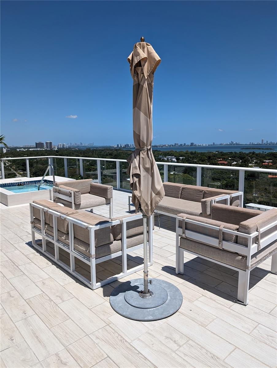 4250 Biscayne Blvd 805, Miami, Florida 33137, 1 Bedroom Bedrooms, ,1 BathroomBathrooms,Residentiallease,For Rent,4250 Biscayne Blvd 805,A11571031