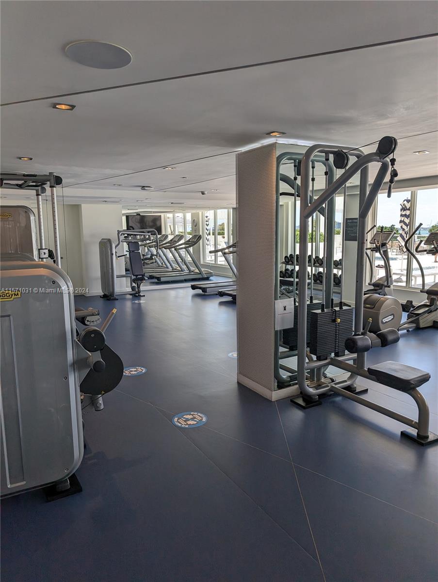 4250 Biscayne Blvd 805, Miami, Florida 33137, 1 Bedroom Bedrooms, ,1 BathroomBathrooms,Residentiallease,For Rent,4250 Biscayne Blvd 805,A11571031