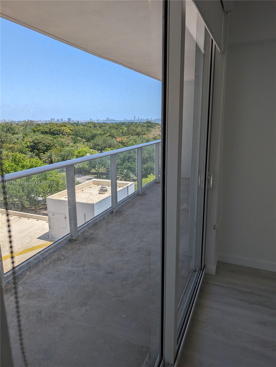 4250 Biscayne Blvd 805, Miami, Florida 33137, 1 Bedroom Bedrooms, ,1 BathroomBathrooms,Residentiallease,For Rent,4250 Biscayne Blvd 805,A11571031