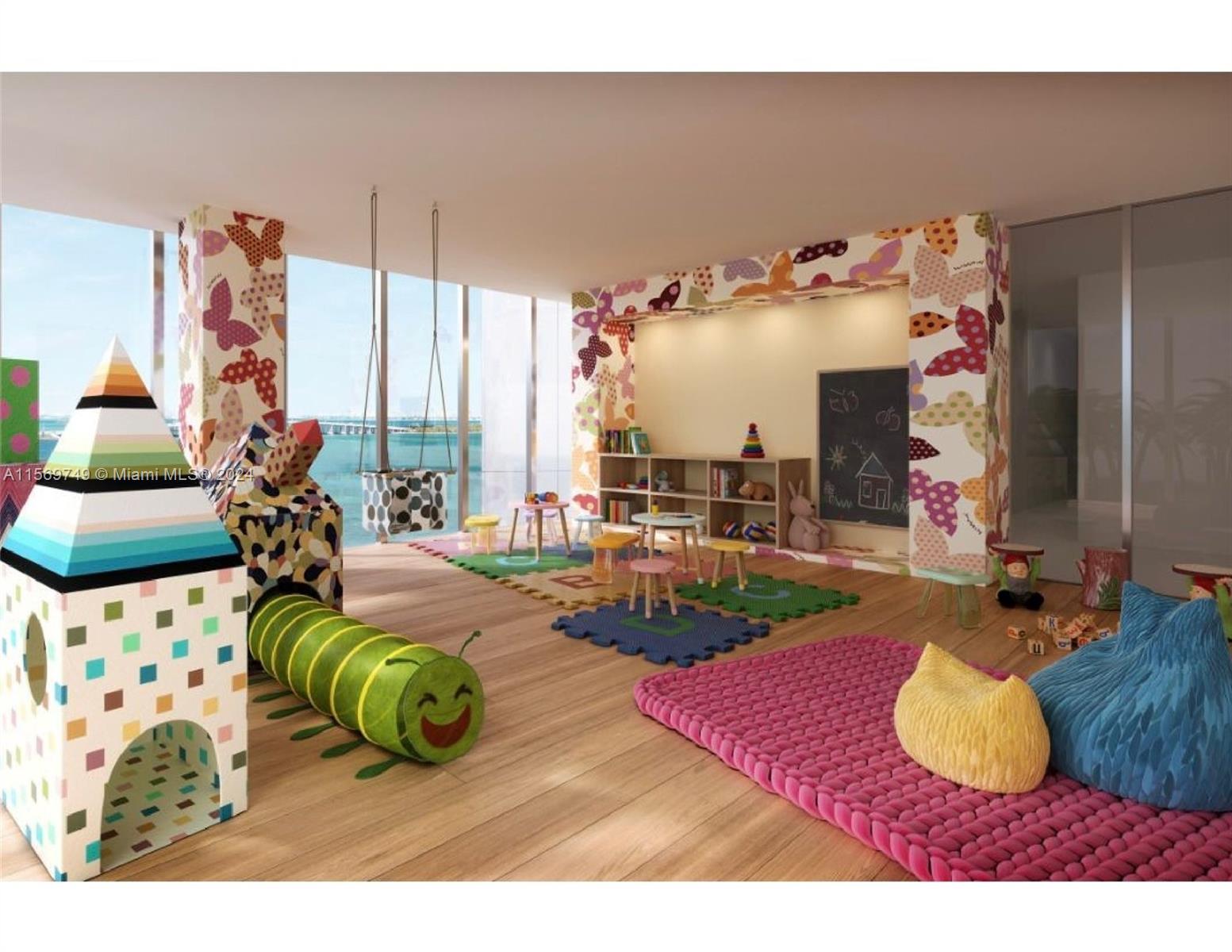 VIRTUAL STAGING
