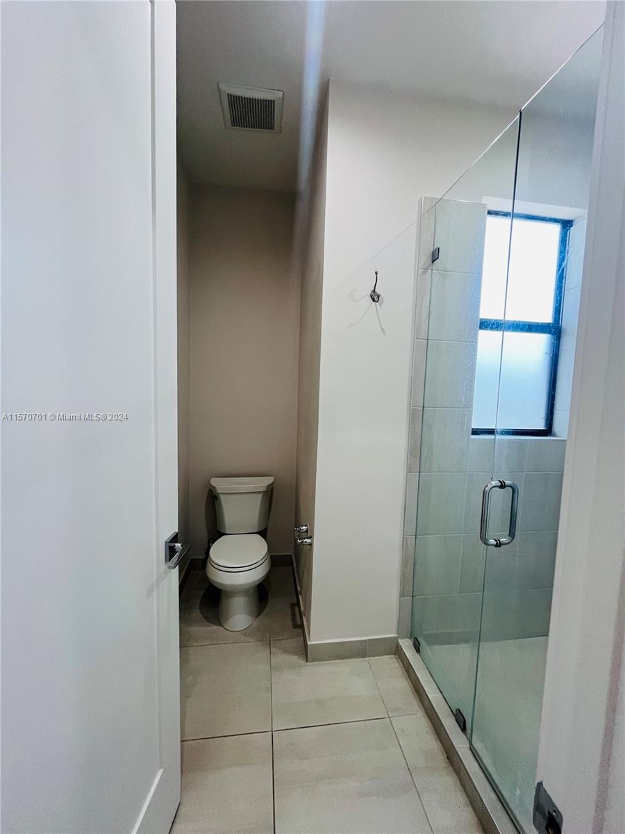 Doral, Florida 33166, 4 Bedrooms Bedrooms, ,3 BathroomsBathrooms,Residential,For Sale,A11570701