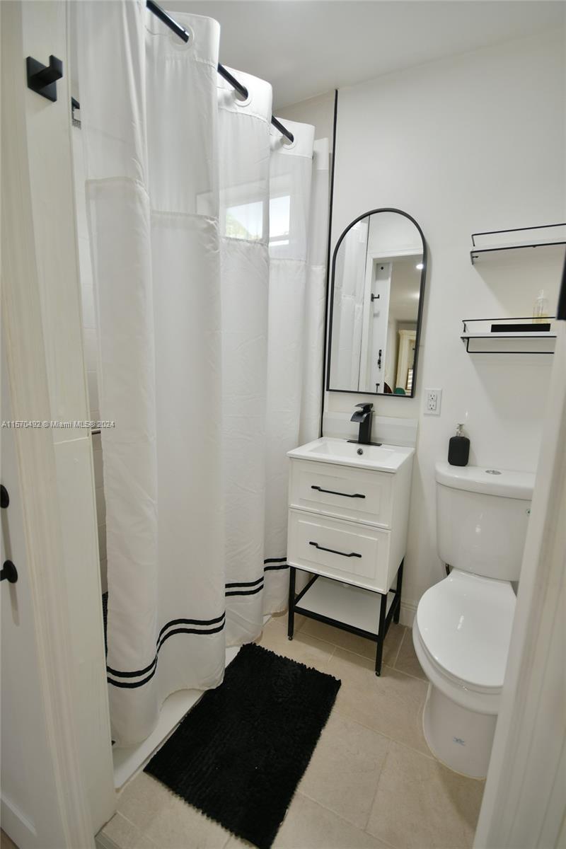 556 NW 35th St 0, Miami, Florida 33127, 4 Bedrooms Bedrooms, ,3 BathroomsBathrooms,Residentiallease,For Rent,556 NW 35th St 0,A11570492
