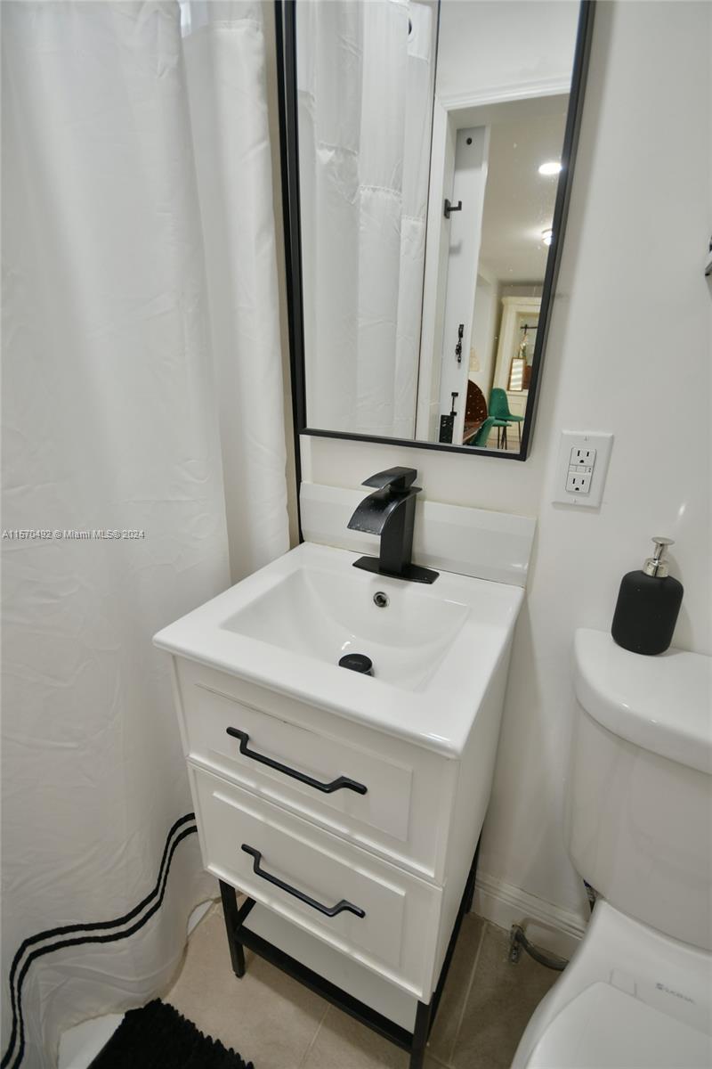 556 NW 35th St 0, Miami, Florida 33127, 4 Bedrooms Bedrooms, ,3 BathroomsBathrooms,Residentiallease,For Rent,556 NW 35th St 0,A11570492