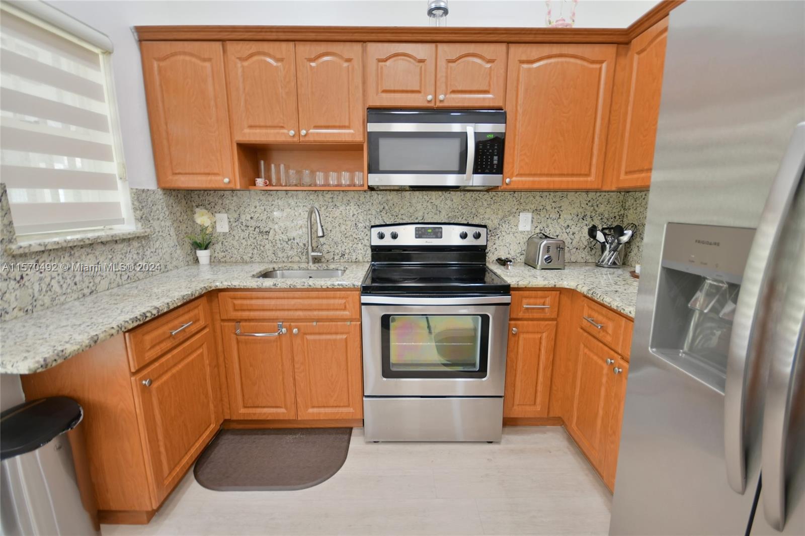 556 NW 35th St 0, Miami, Florida 33127, 4 Bedrooms Bedrooms, ,3 BathroomsBathrooms,Residentiallease,For Rent,556 NW 35th St 0,A11570492