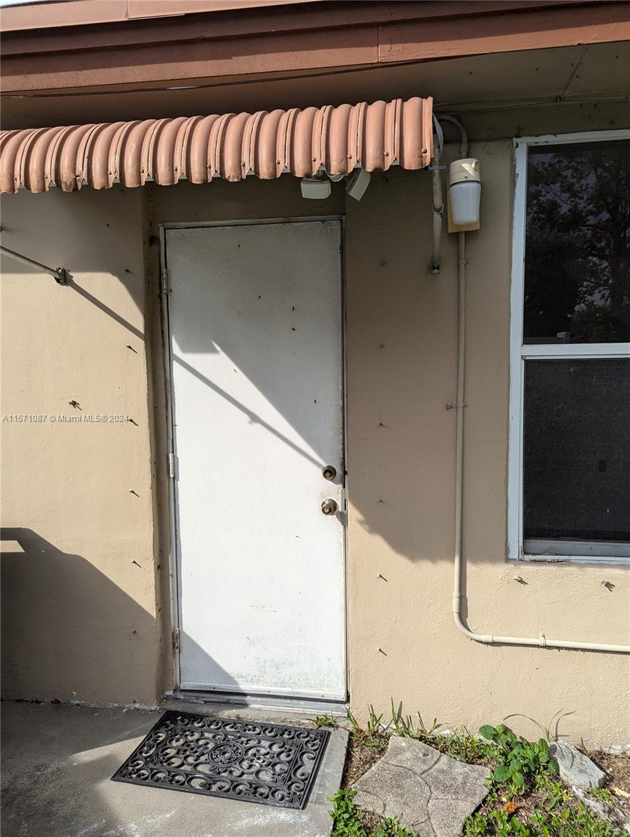 6103 Monroe St, Hollywood, Florida 33023, 3 Bedrooms Bedrooms, ,2 BathroomsBathrooms,Residential,For Sale,6103 Monroe St,A11571087