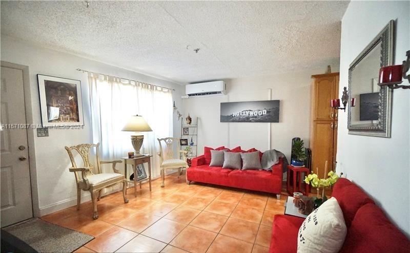 6103 Monroe St, Hollywood, Florida 33023, 3 Bedrooms Bedrooms, ,2 BathroomsBathrooms,Residential,For Sale,6103 Monroe St,A11571087