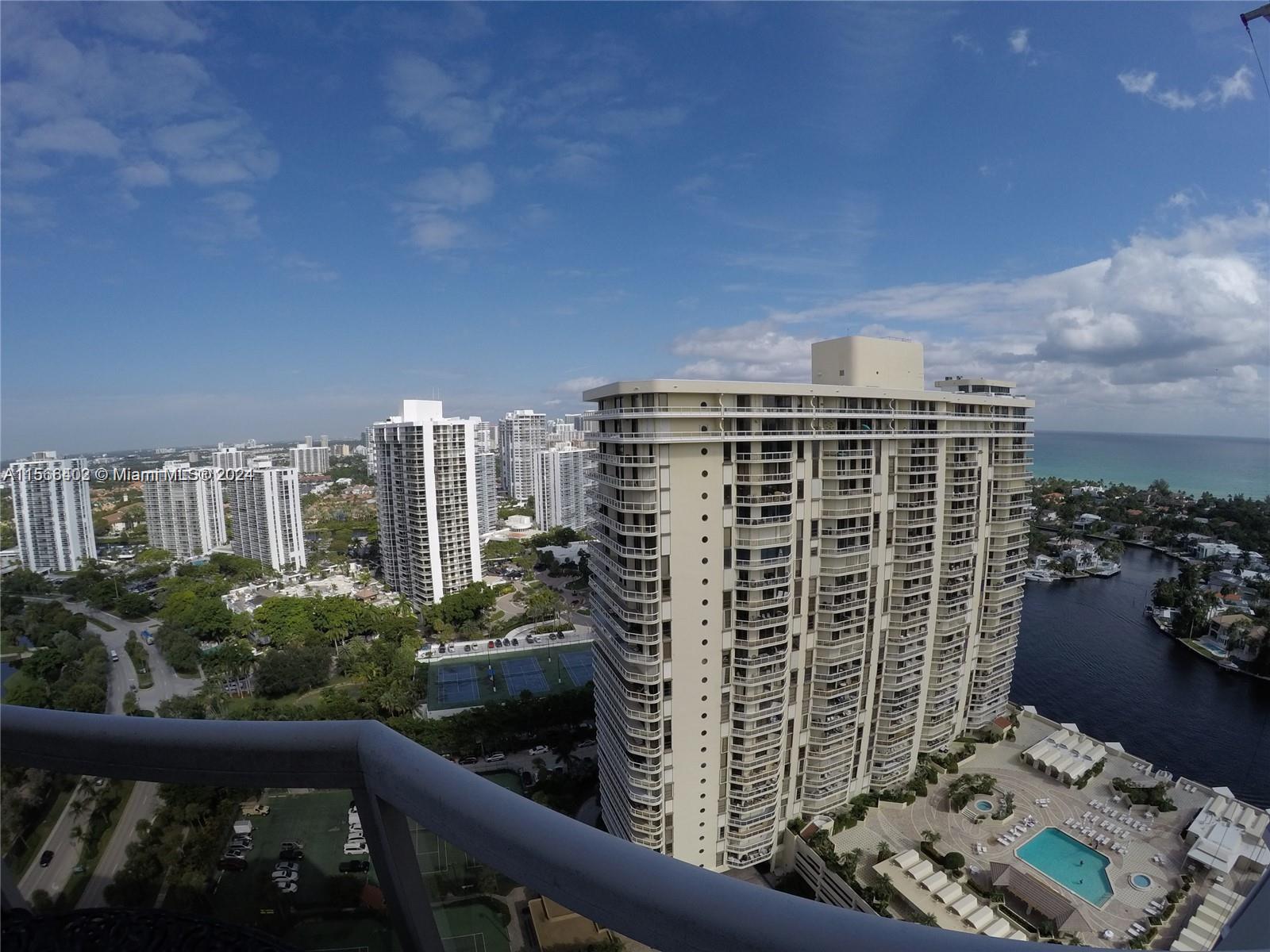 20185 E Country Club Dr 1209, Aventura, Florida 33180, 2 Bedrooms Bedrooms, ,2 BathroomsBathrooms,Residentiallease,For Rent,20185 E Country Club Dr 1209,A11566402