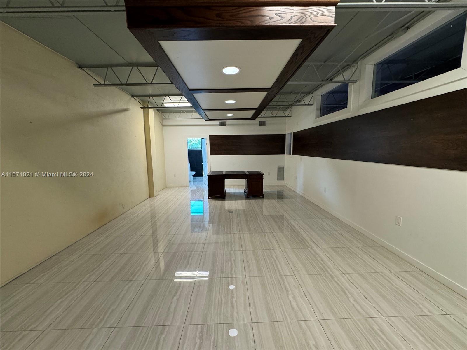 2216 N 20th Ave, Hollywood, Florida 33020, ,Commercialsale,For Sale,2216 N 20th Ave,A11571021