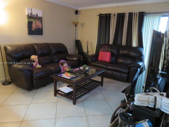 15530 SW 80th St C-111, Miami, Florida 33193, 2 Bedrooms Bedrooms, ,2 BathroomsBathrooms,Residentiallease,For Rent,15530 SW 80th St C-111,A11571104